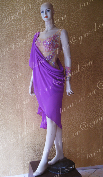 váy khiêu vũ tím