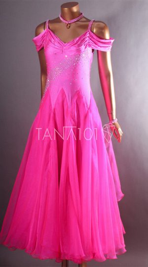 Váy nhảy standard hồng