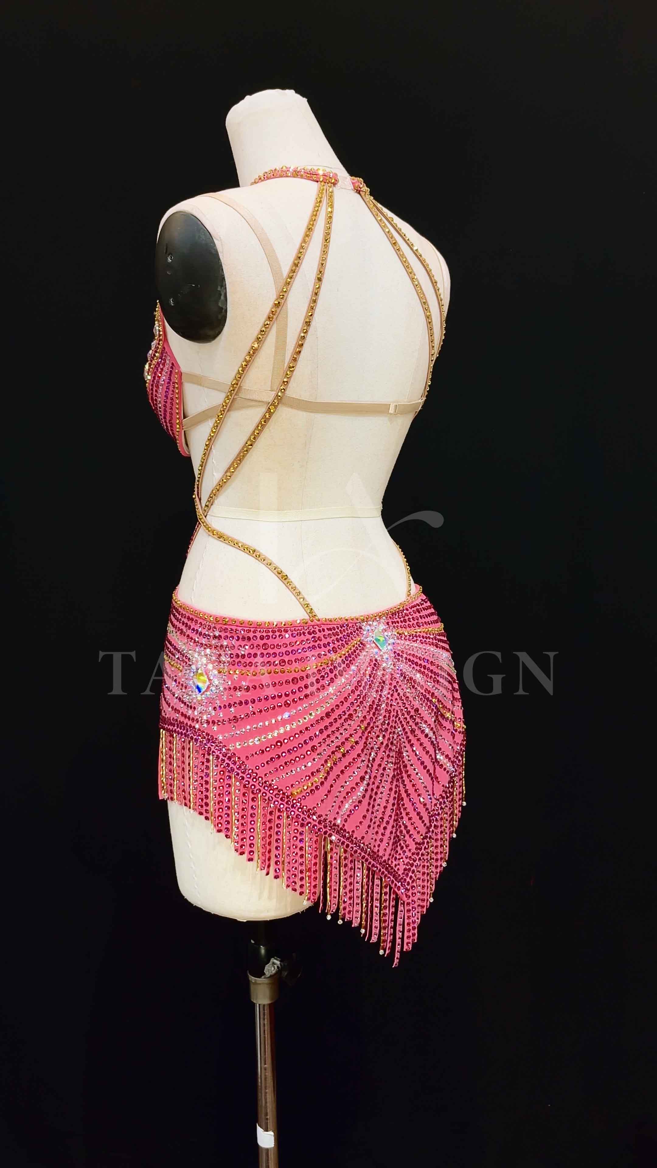 women-competition-latin-ballroom-dance-dress-smooth-salsa-rumbe-swing-tana-lycra-open-back-rhinestone-fringe-dancewear (5) women-competition-latin-ballroom-dance-dress-smooth-salsa-rumbe-swing-tana-lycra-open-back-rhinestone-fringe-dancewear